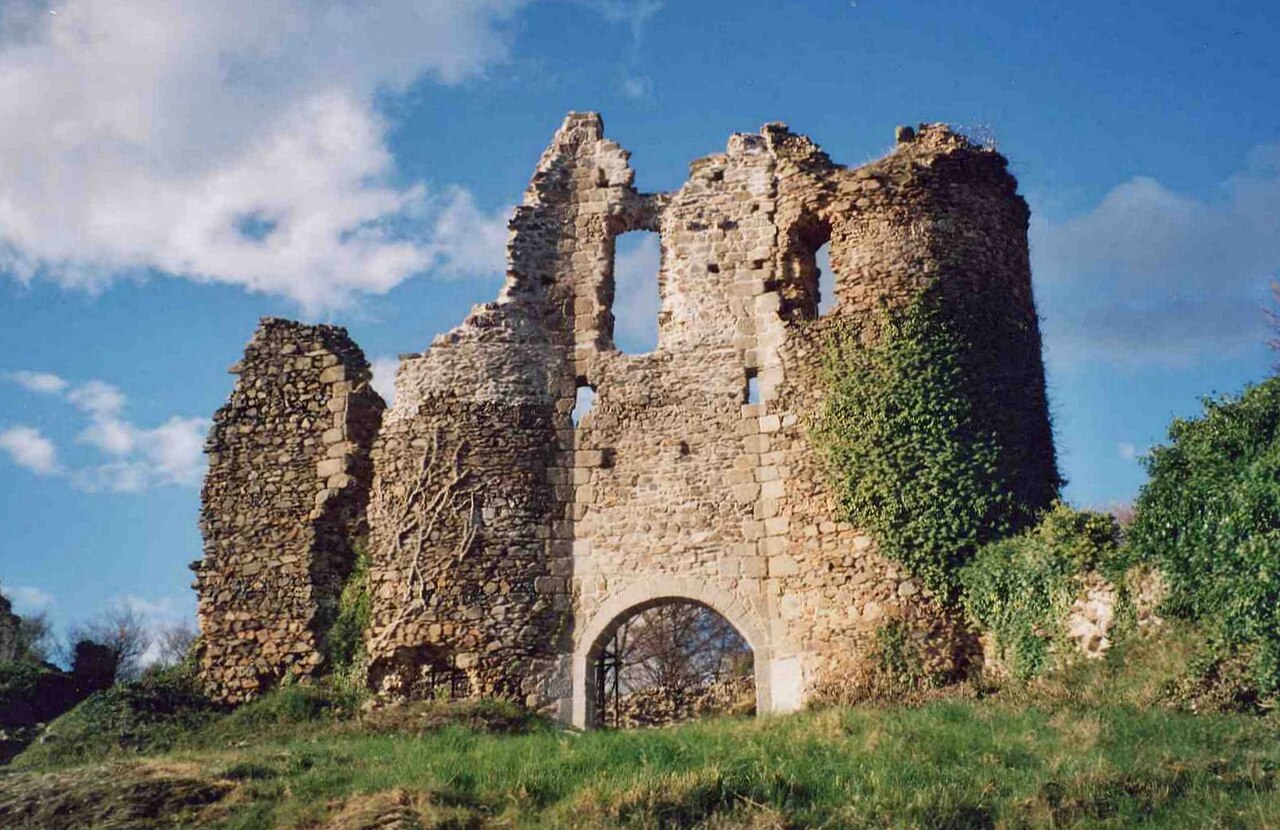 Château de Montgilbert — France castle