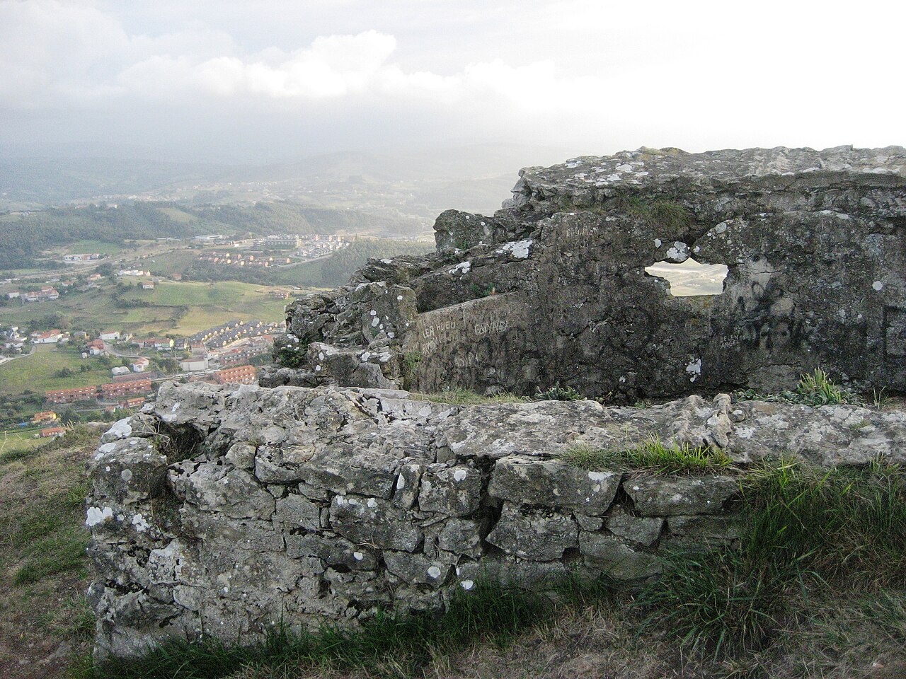Castle of Pedraja — Spain castle