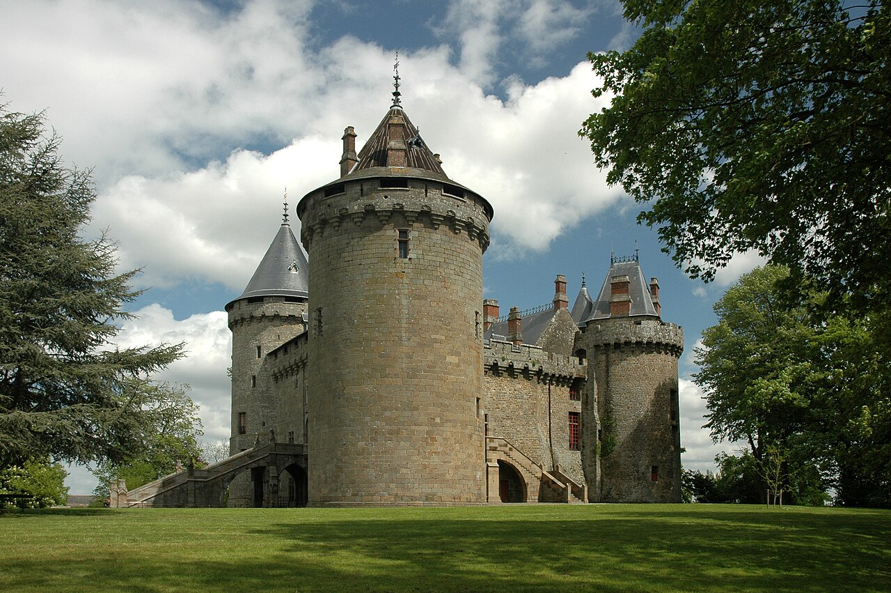 Combourg Castle — France castle