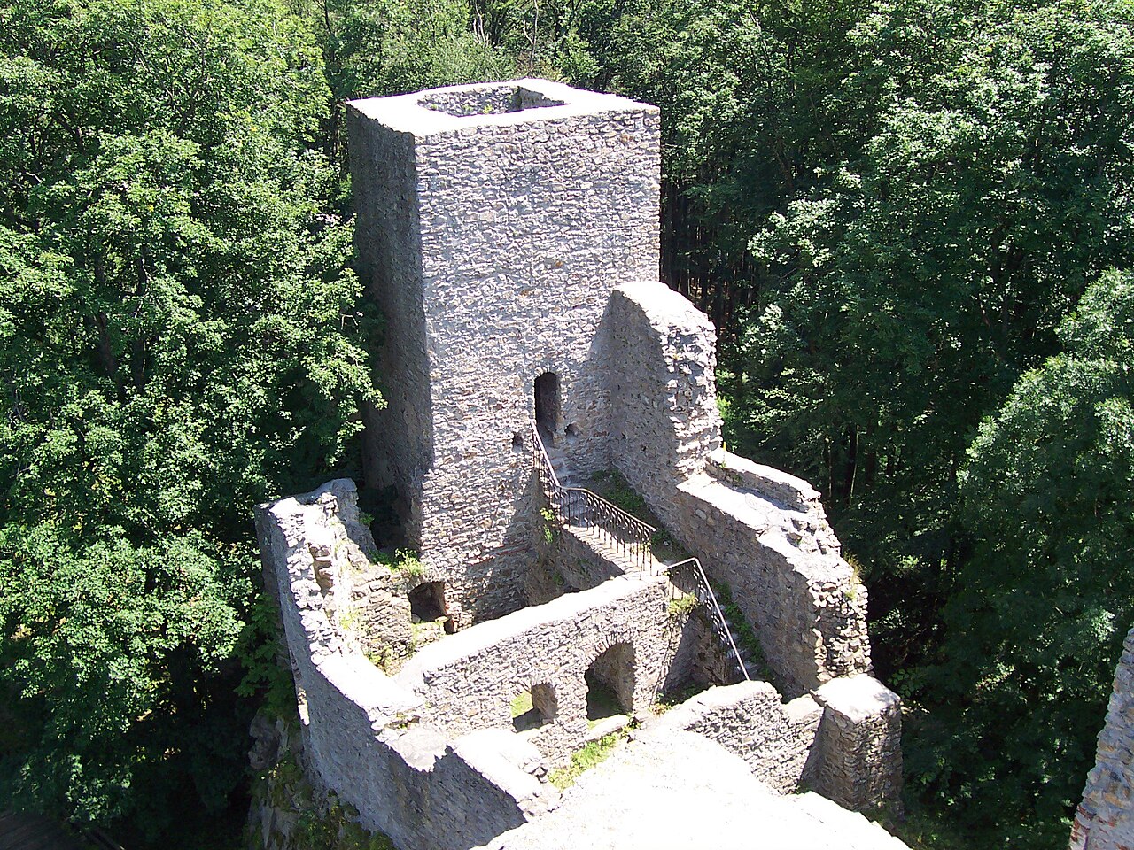 Choustník Castle — Czechia castle