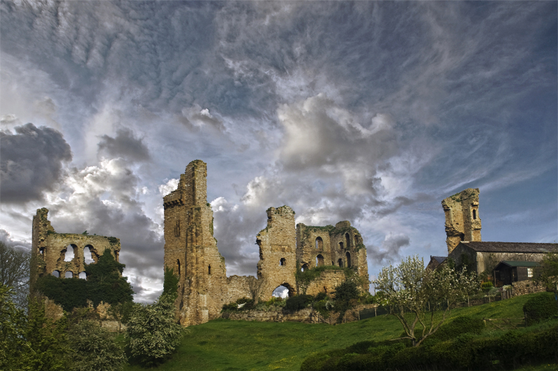 Sheriff Hutton Castle — United Kingdom of Great Britain and Northern Ireland castle