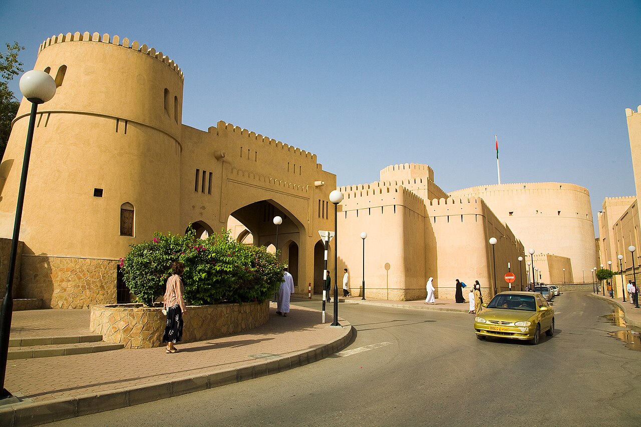 Nizwa Fort — Oman castle