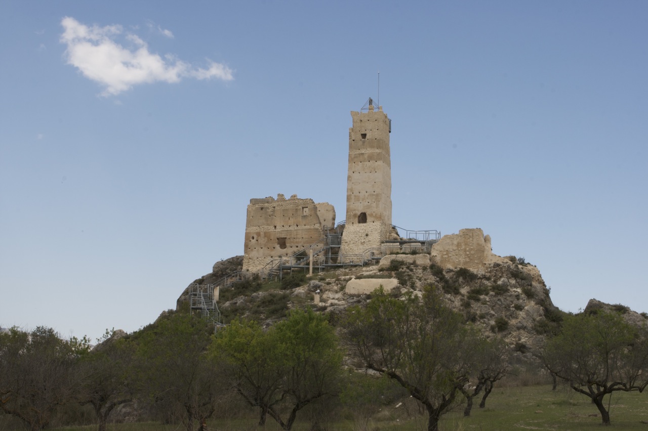 Penella Castle — Spain castle