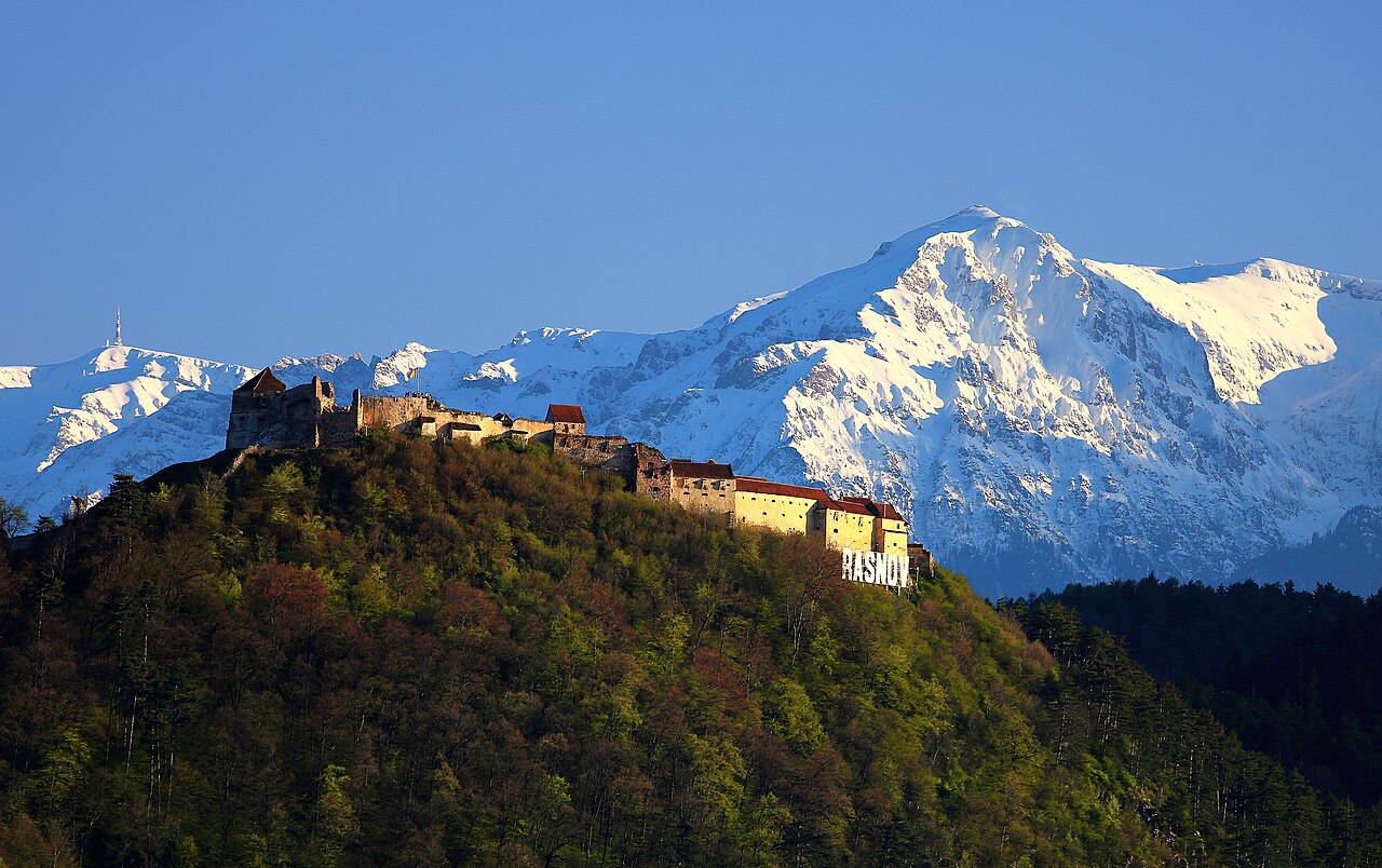 Râșnov — Romania castle