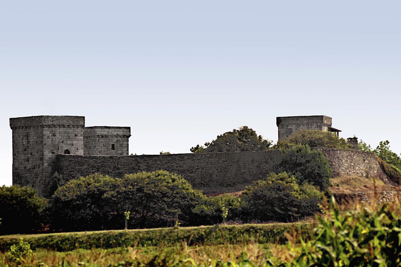 Mens Castle — Spain castle