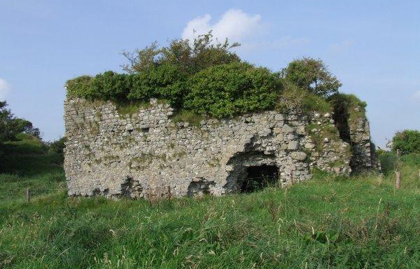 Castlelost Castle — Ireland castle