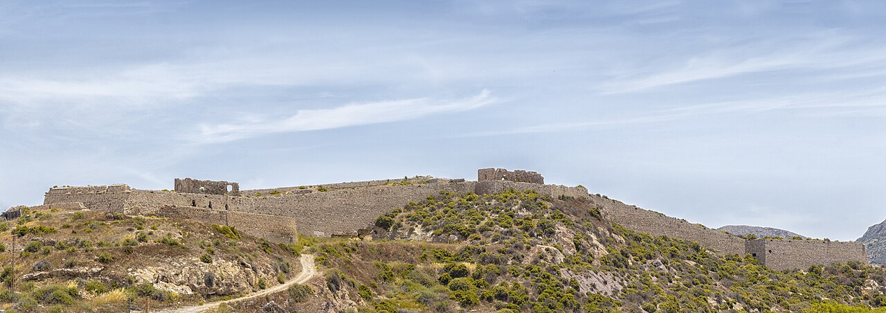 Los Moros Fort — Spain castle
