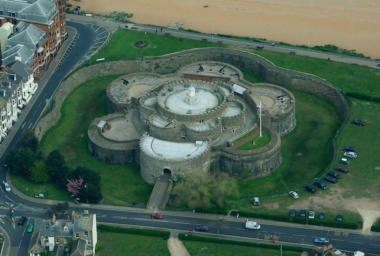 Deal Castle — United Kingdom of Great Britain and Northern Ireland castle