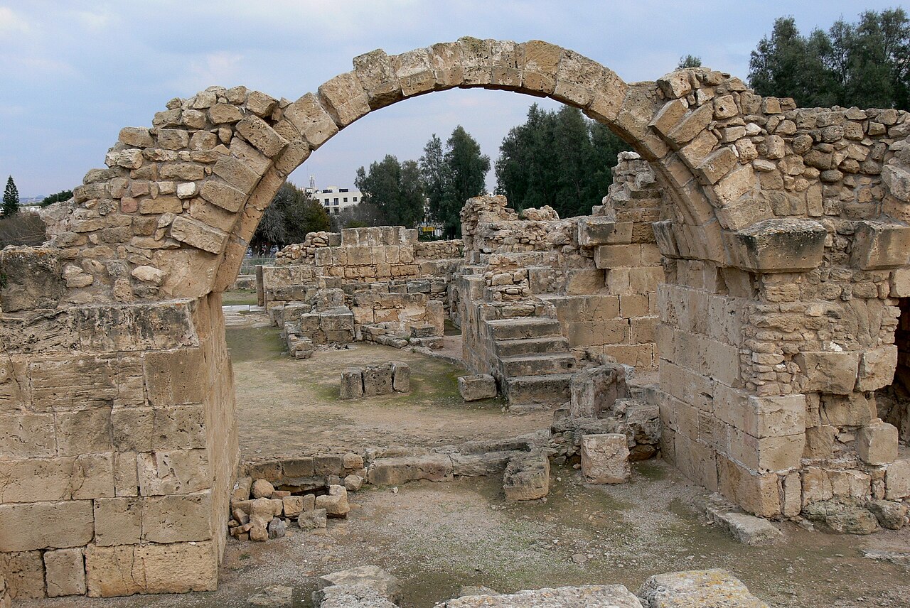 Saranta Kolones Castle Ruins — Cyprus castle