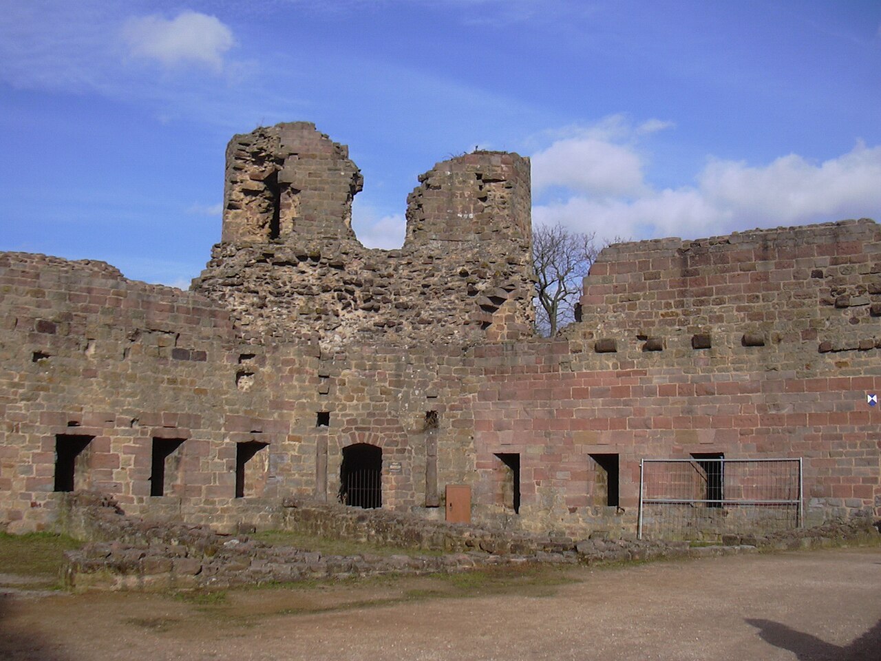 Neuleiningen Castle — Germany castle