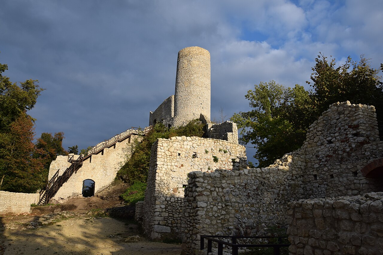 Smoleń — Poland castle
