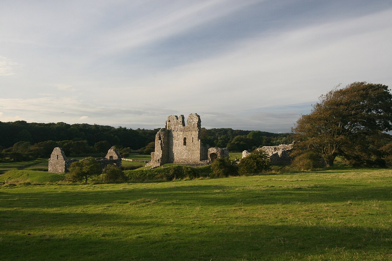 Ogmore Castle — United Kingdom of Great Britain and Northern Ireland castle