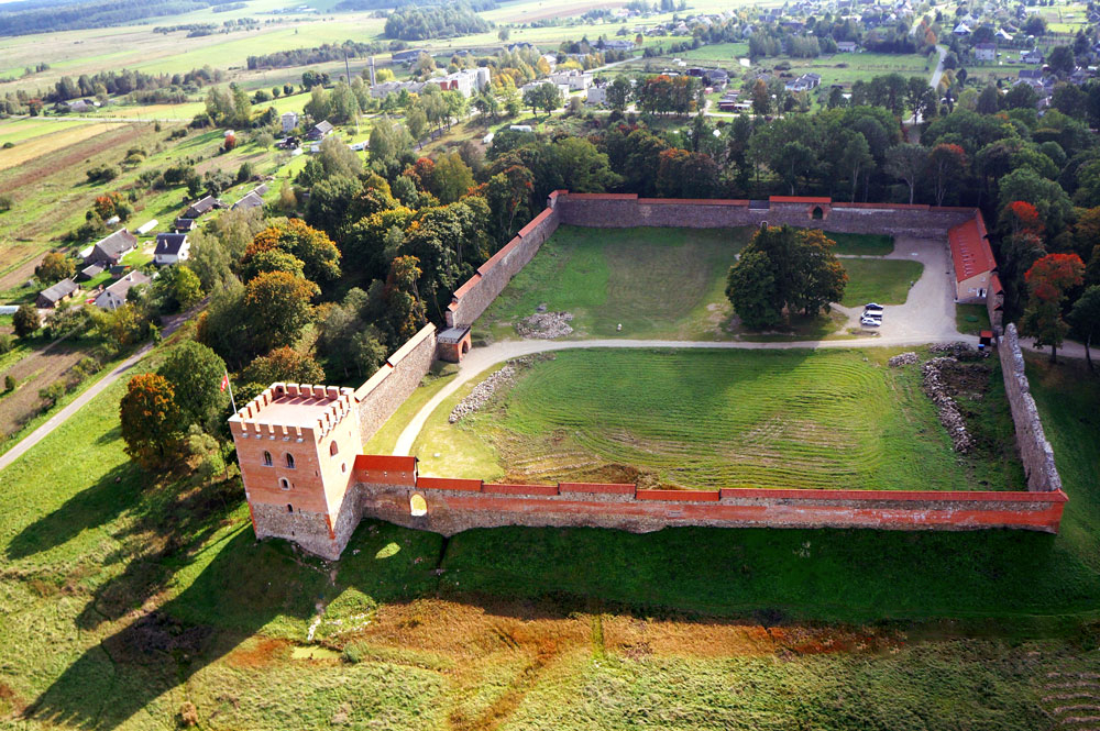 Medininkai Castle — Lithuania castle