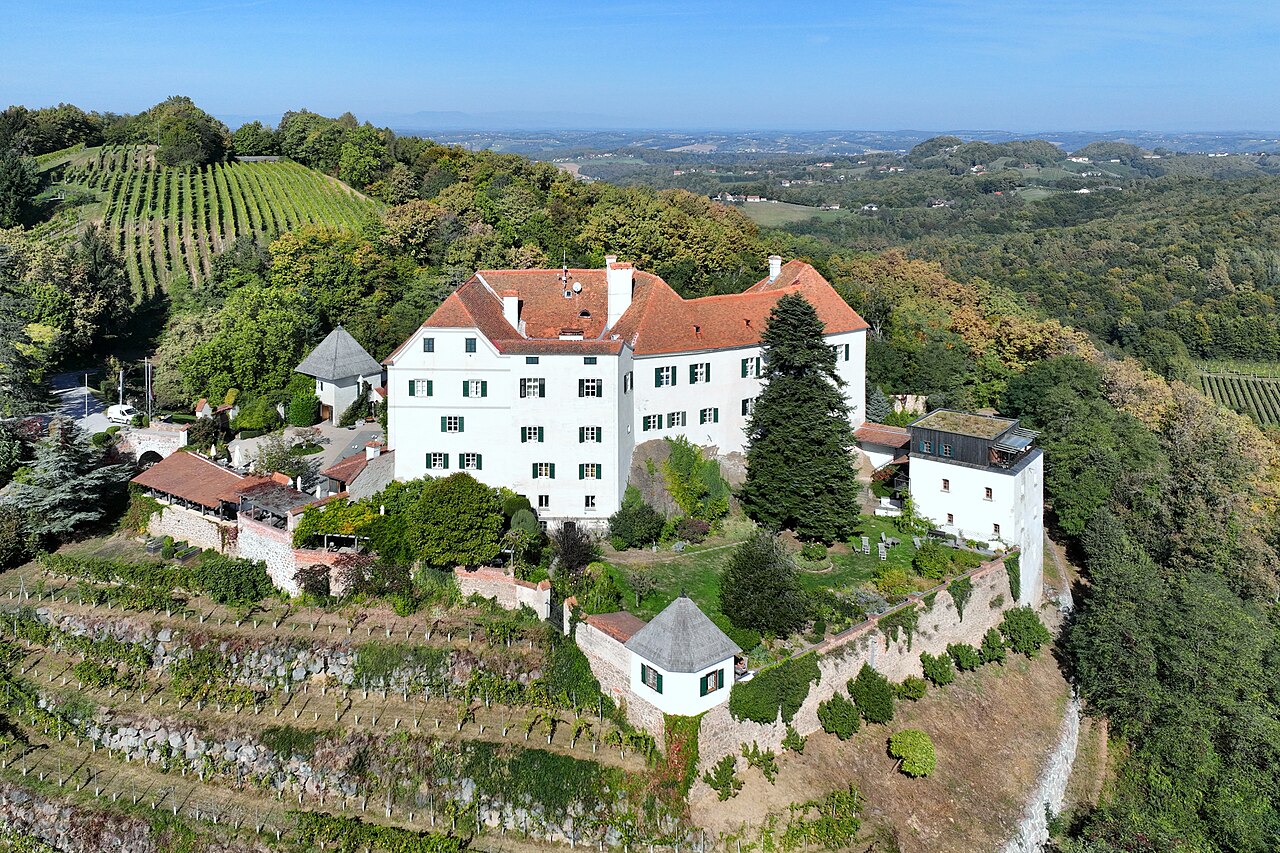 Kapfenstein Castle — Austria castle