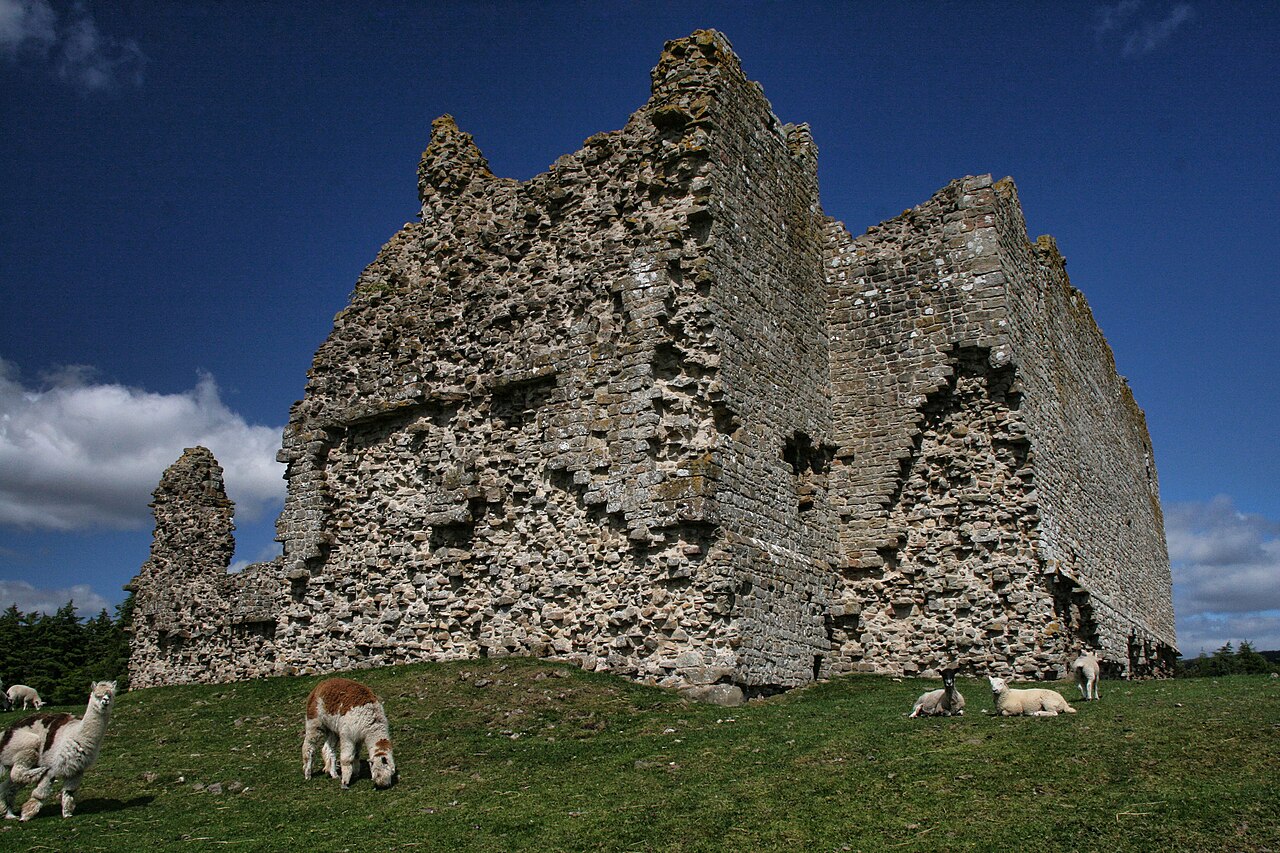 Bewcastle Castle — United Kingdom of Great Britain and Northern Ireland castle