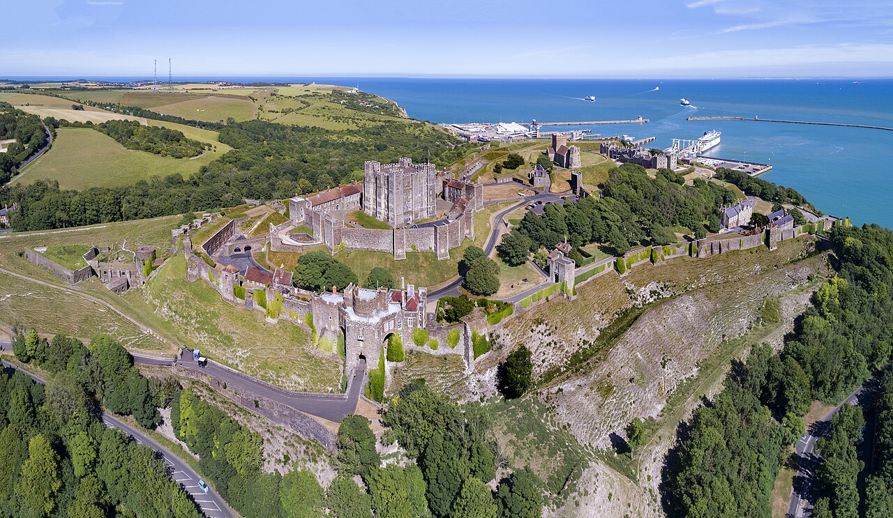 Dover Castle — United Kingdom of Great Britain and Northern Ireland castle