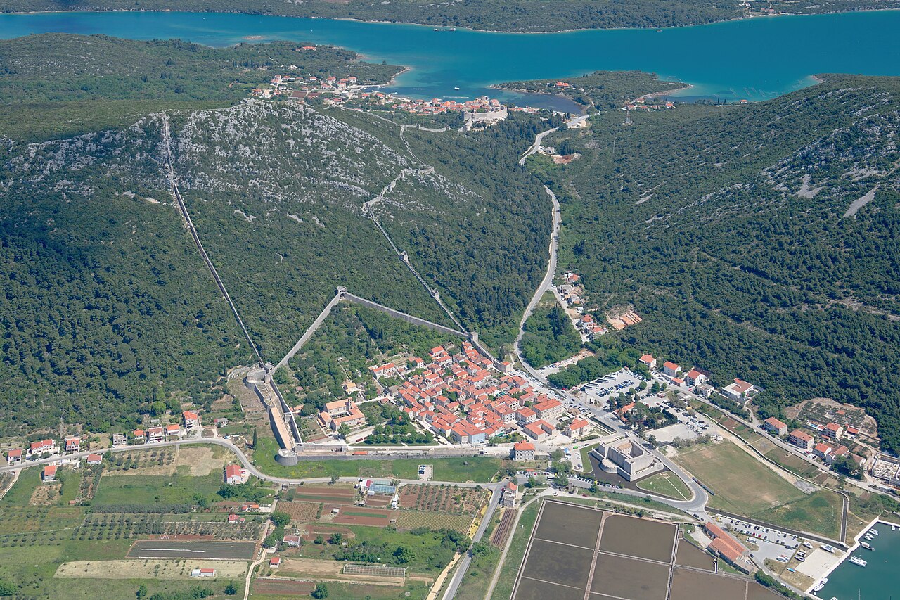 Walls of Ston — Croatia castle
