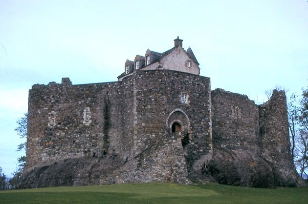 Dunstaffnage Castle — United Kingdom of Great Britain and Northern Ireland castle