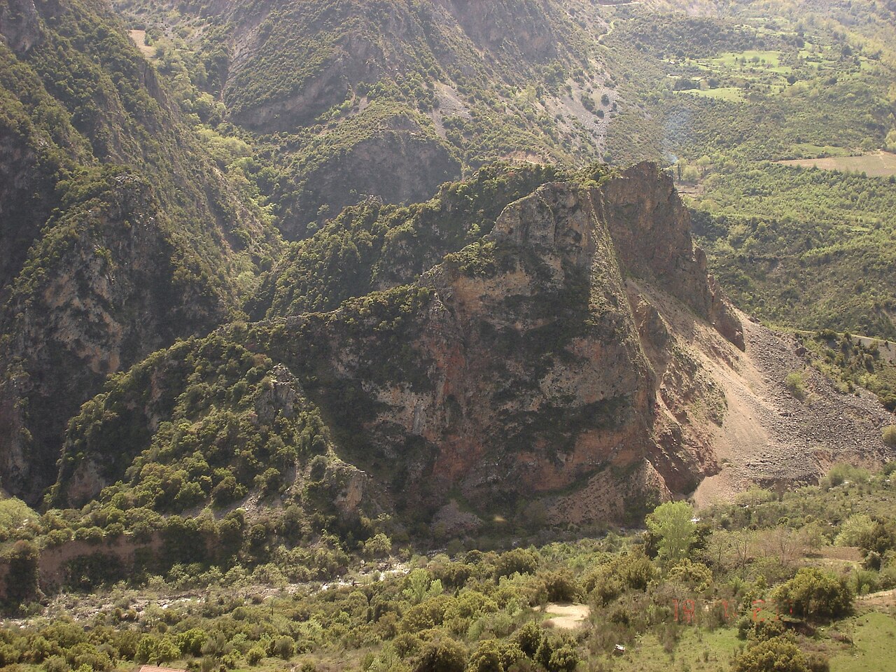 Salmeniko Castle — Greece castle
