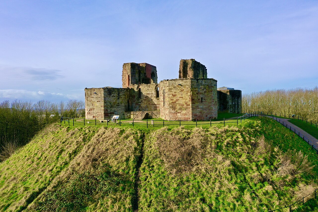 Stafford Castle — United Kingdom of Great Britain and Northern Ireland castle