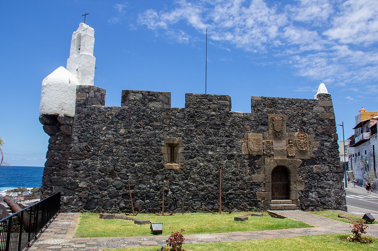 Castillo de San Miguel (Garachico) — Spain castle