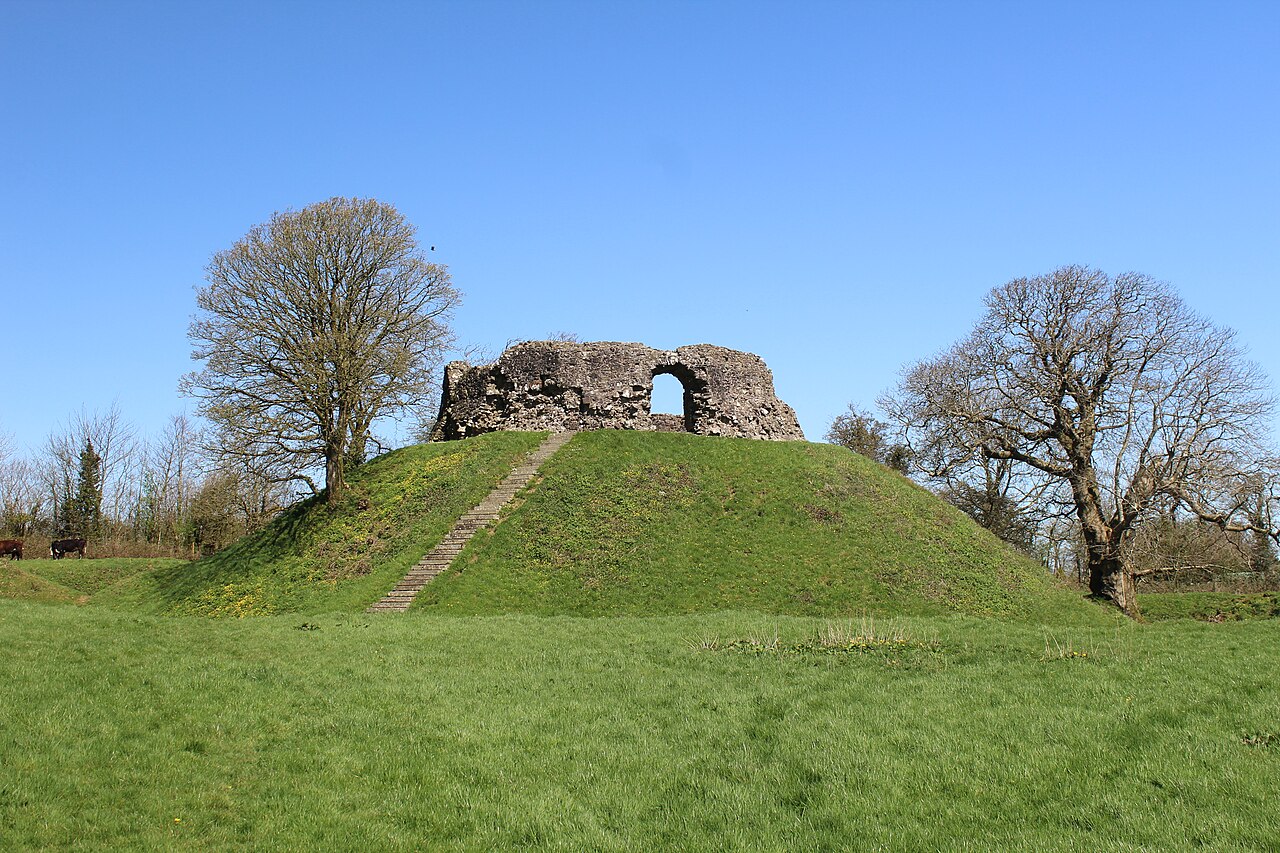 Wiston Castle — United Kingdom of Great Britain and Northern Ireland castle