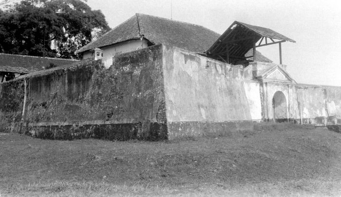 Fort Willem II — Indonesia castle