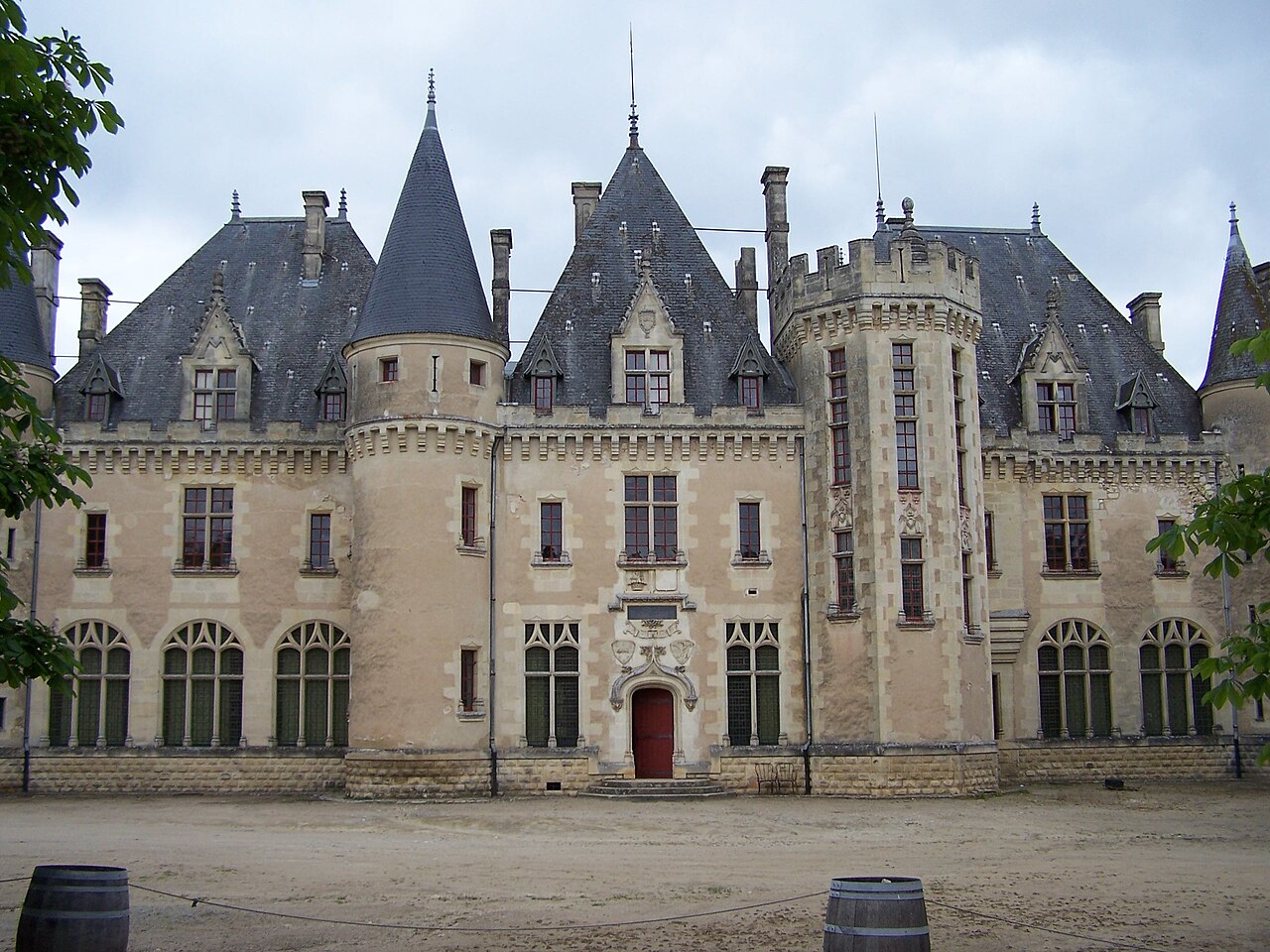 Château de Montaigne — France castle