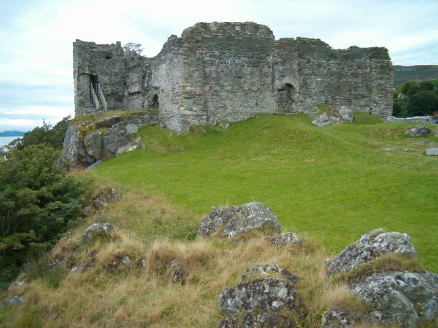 Castle Sween — United Kingdom of Great Britain and Northern Ireland castle