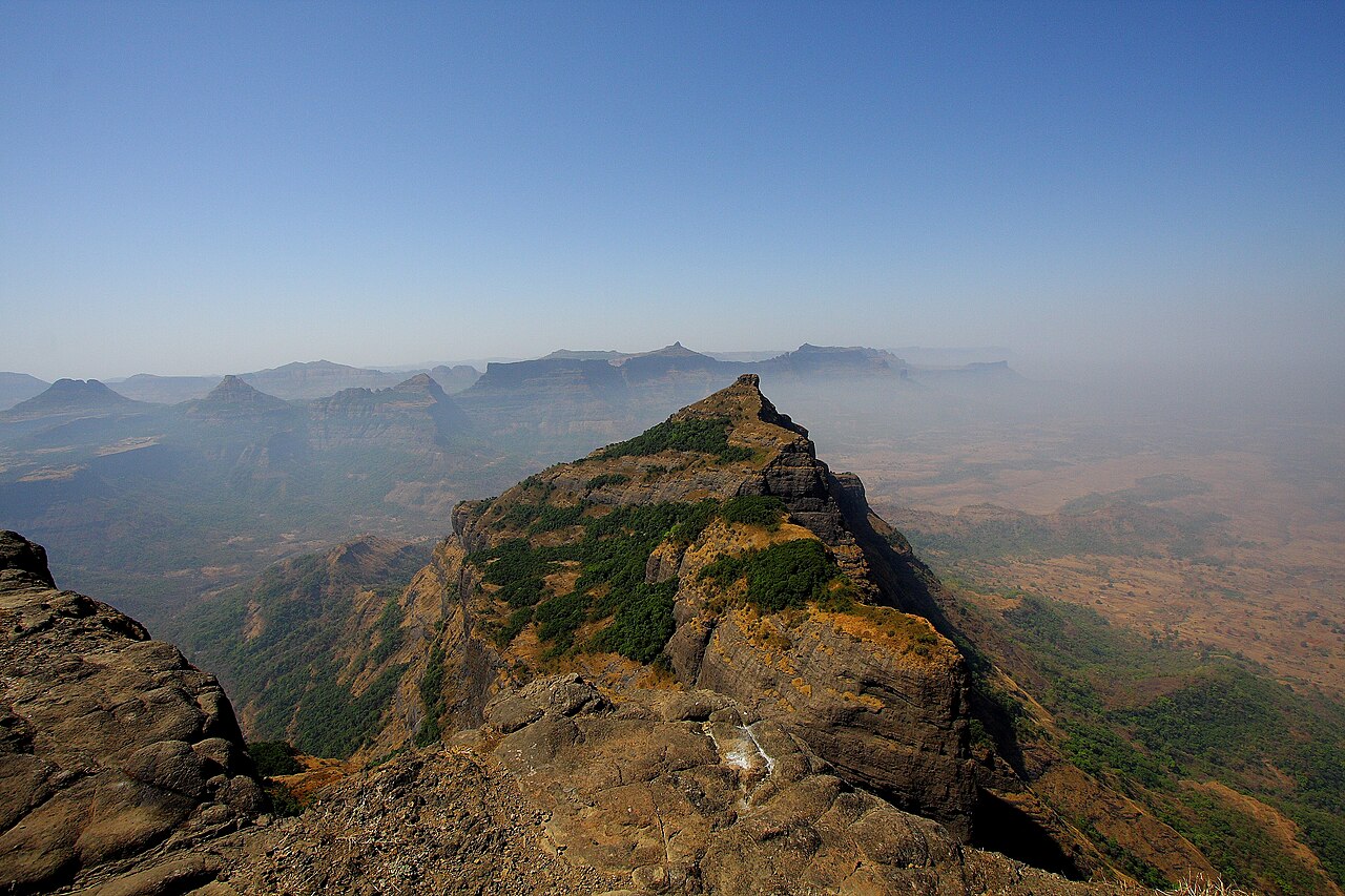 Harishchandragad — India castle