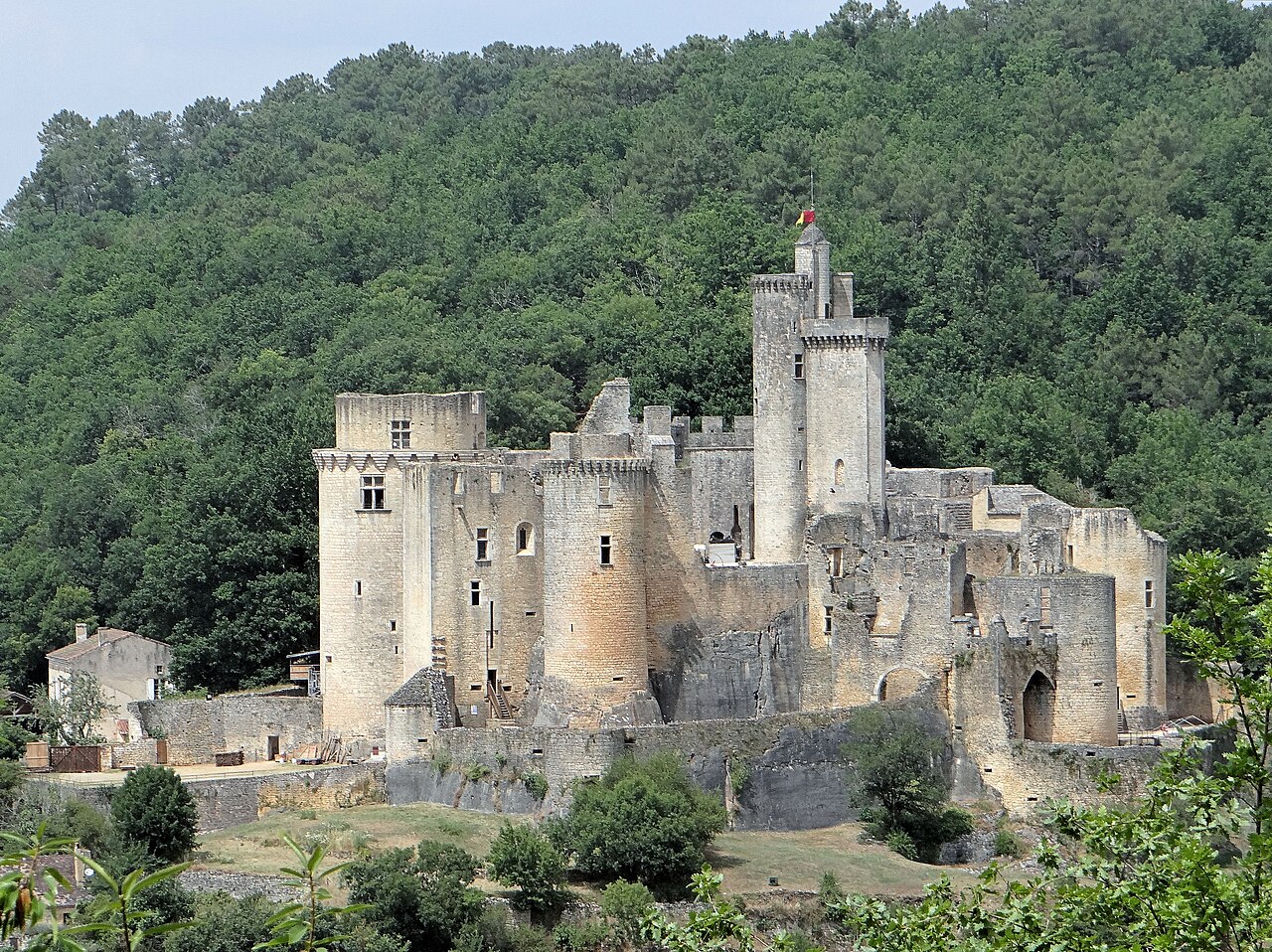 Château de Bonaguil — France castle