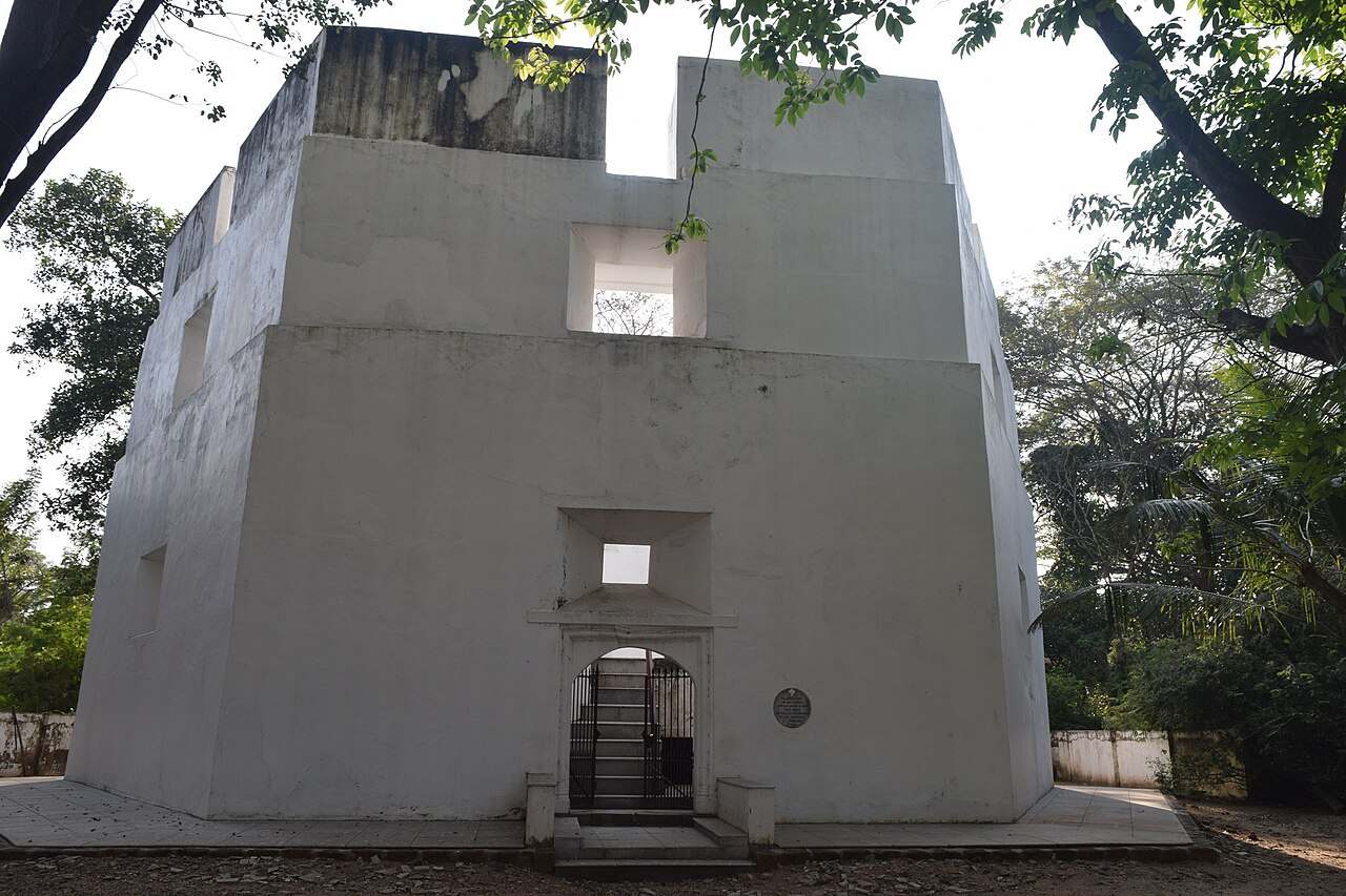 Pallipuram Fort — India castle