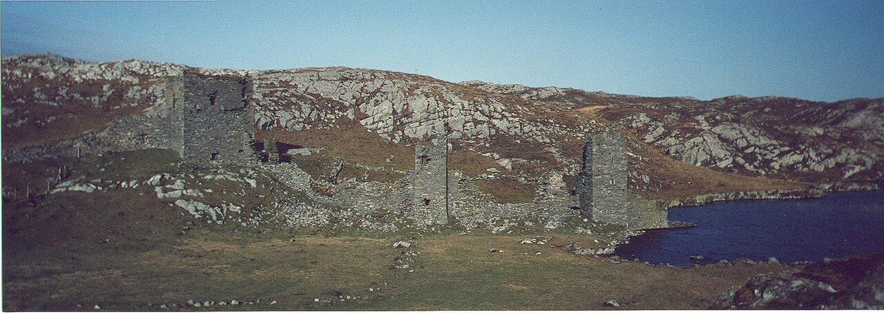 Dunlough Castle — Ireland castle