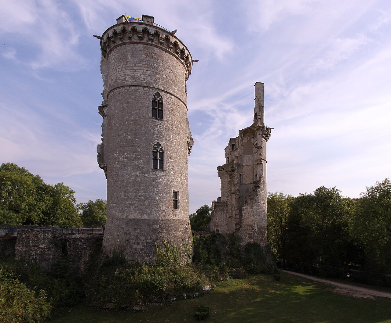 Château de Mehun-sur-Yèvre — France castle