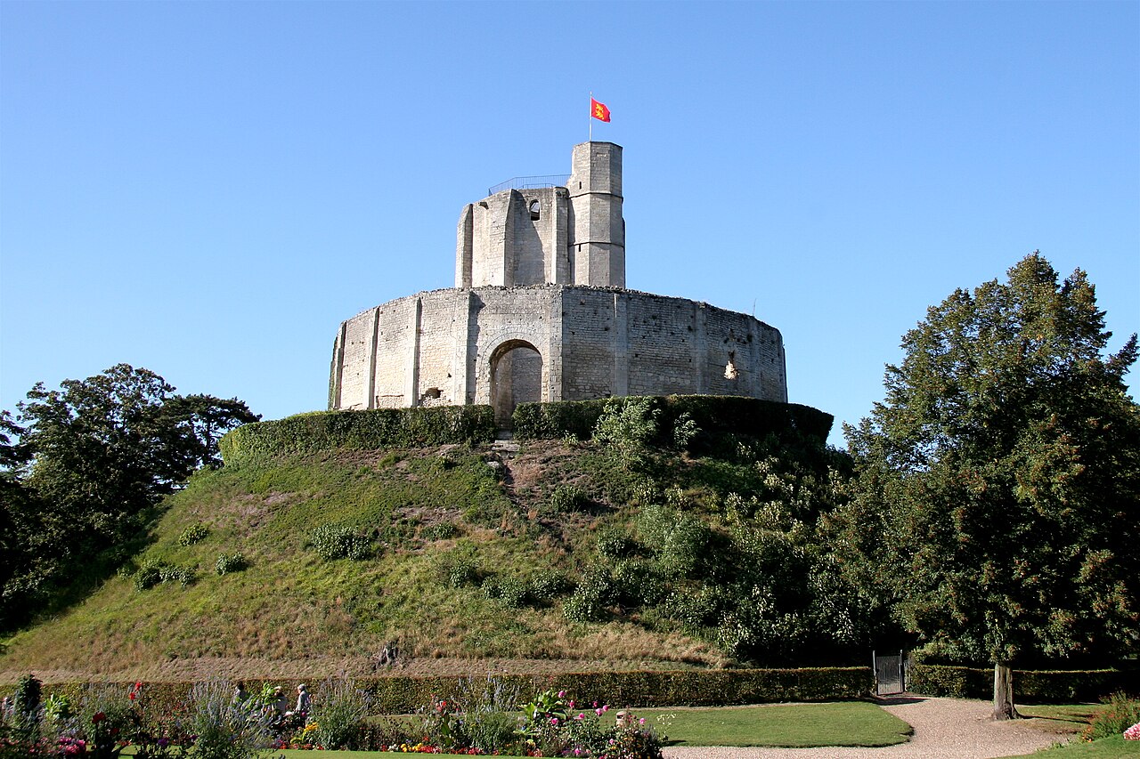 Gisors Castle — France castle