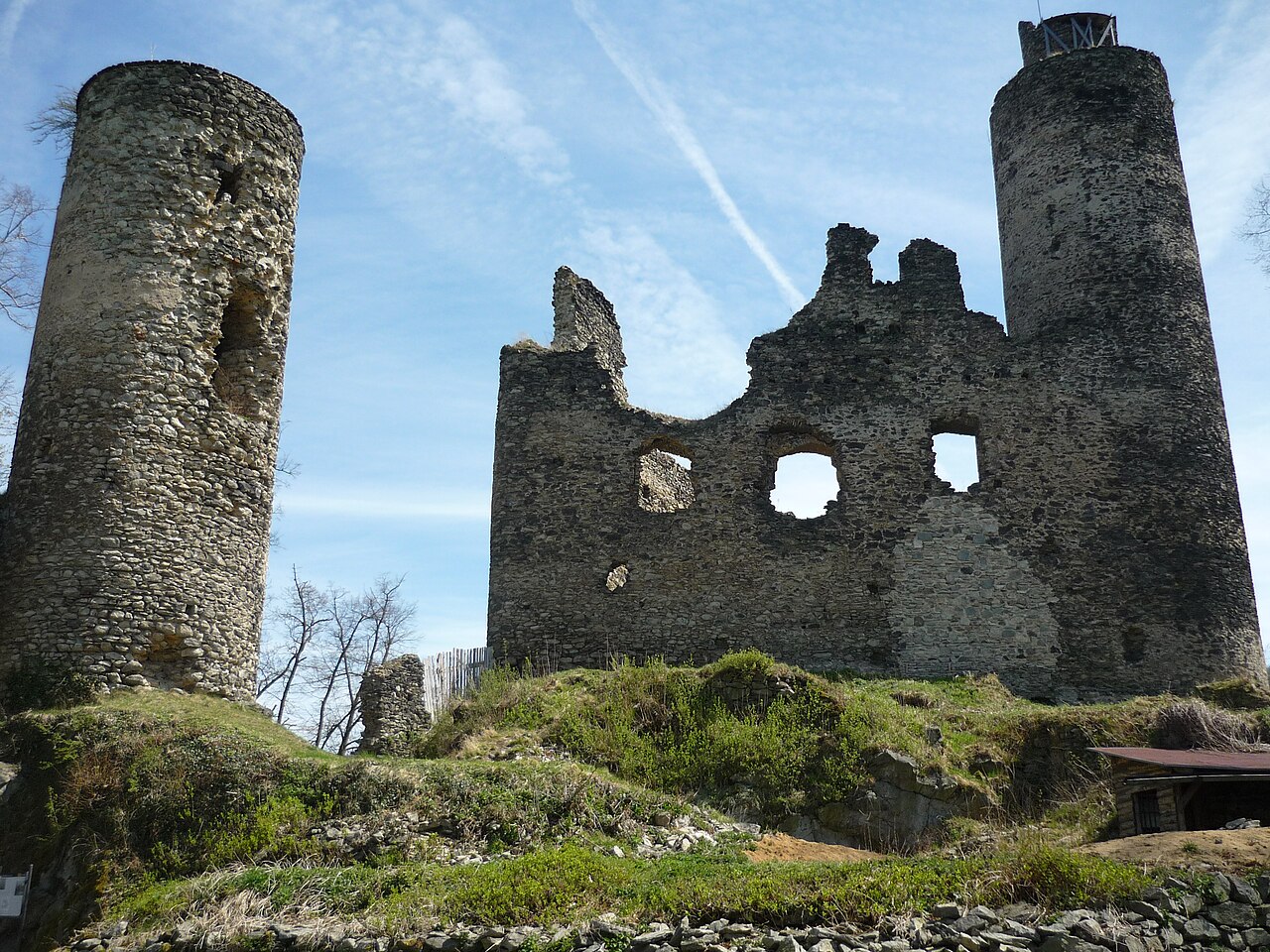 Kostomlaty Castle — Czechia castle