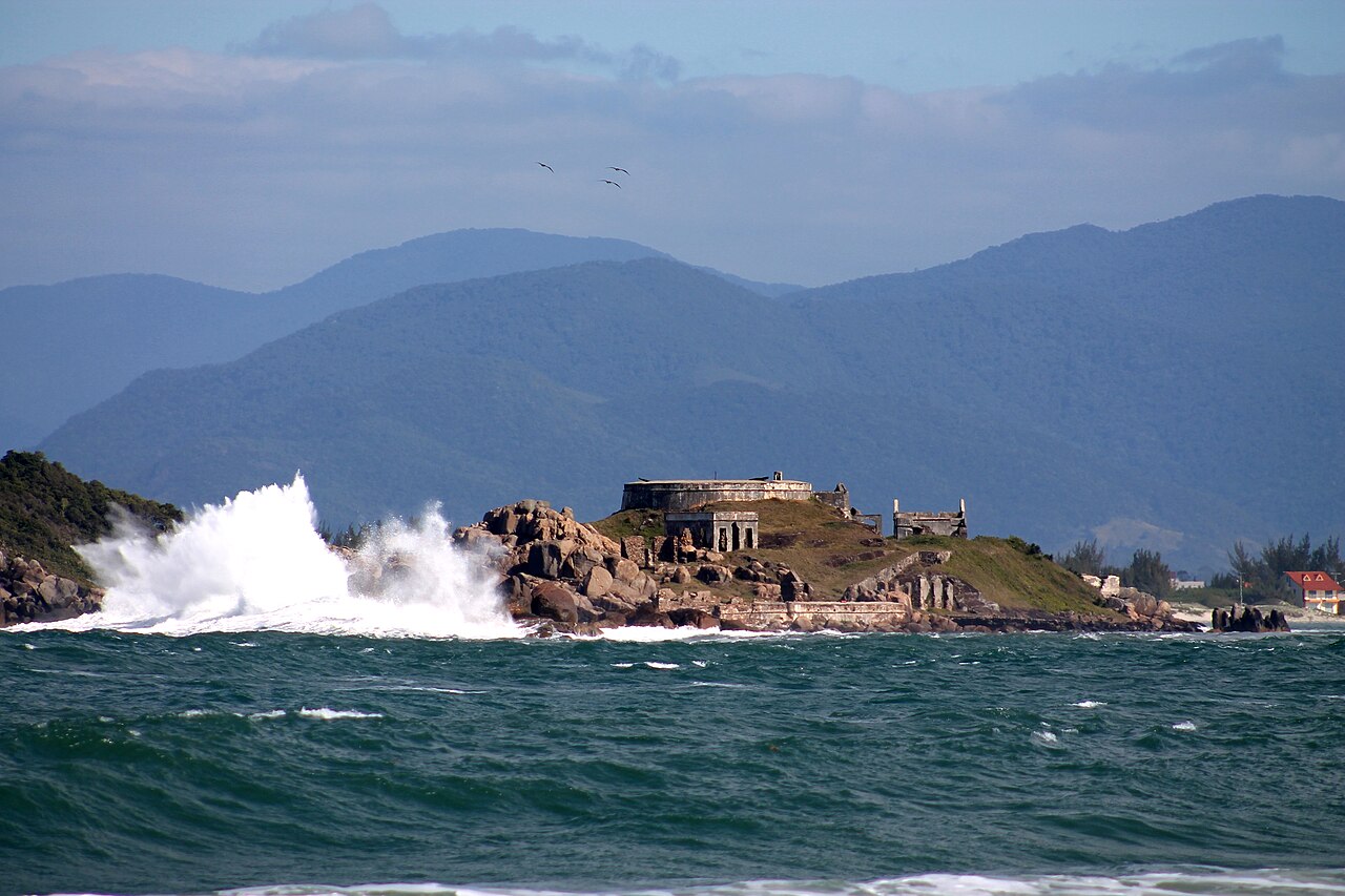 Fortaleza de Nossa Senhora da Conceição de Araçatuba — Brazil castle