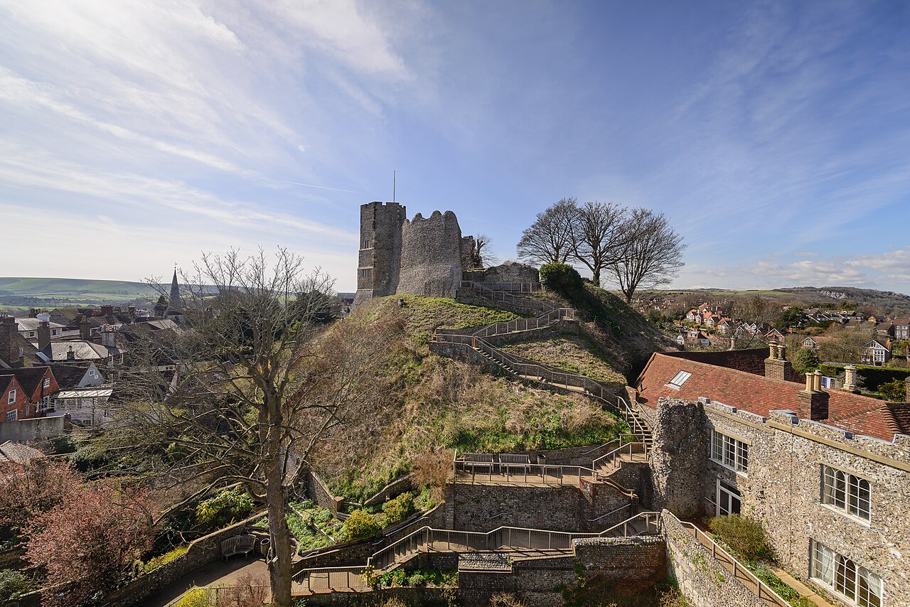 Lewes Castle — United Kingdom of Great Britain and Northern Ireland castle
