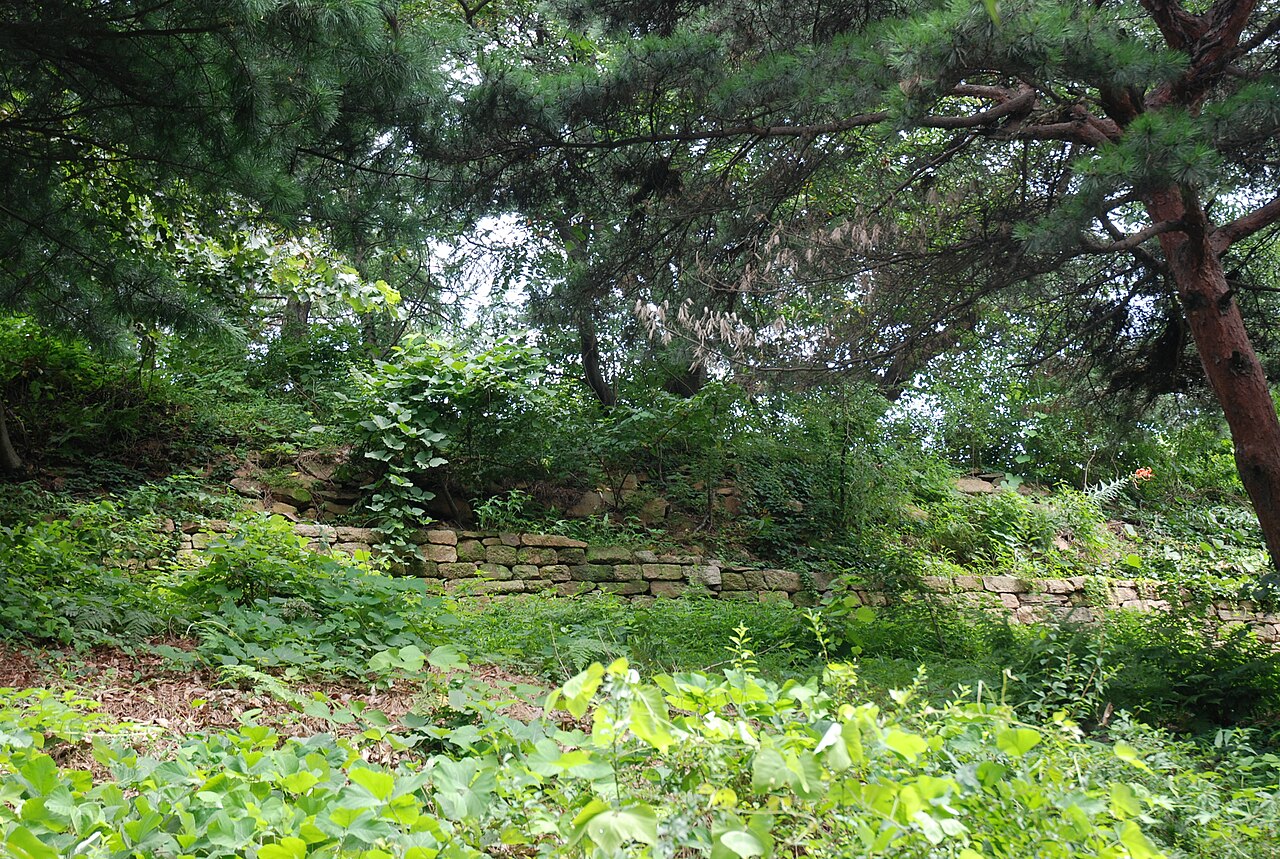 Achasanseong — Korea (Republic of) castle