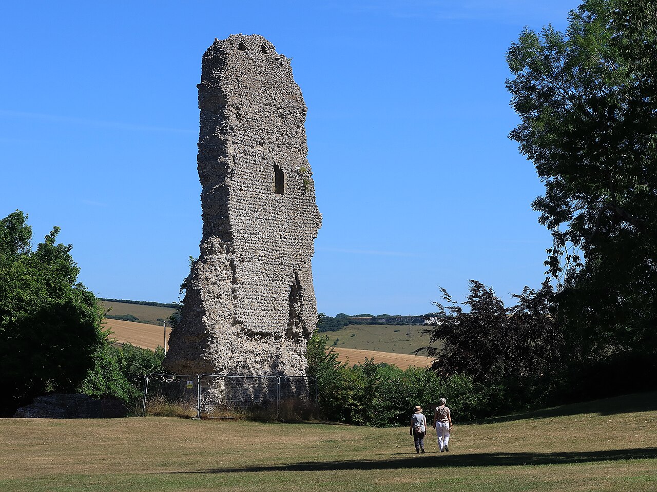 Bramber Castle — United Kingdom of Great Britain and Northern Ireland castle
