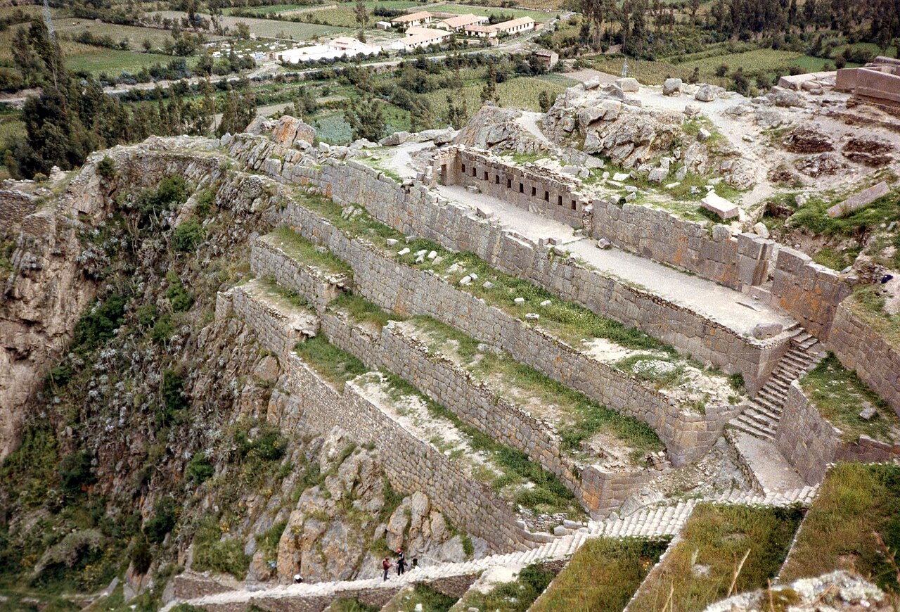 Ollantaytambo — Peru castle