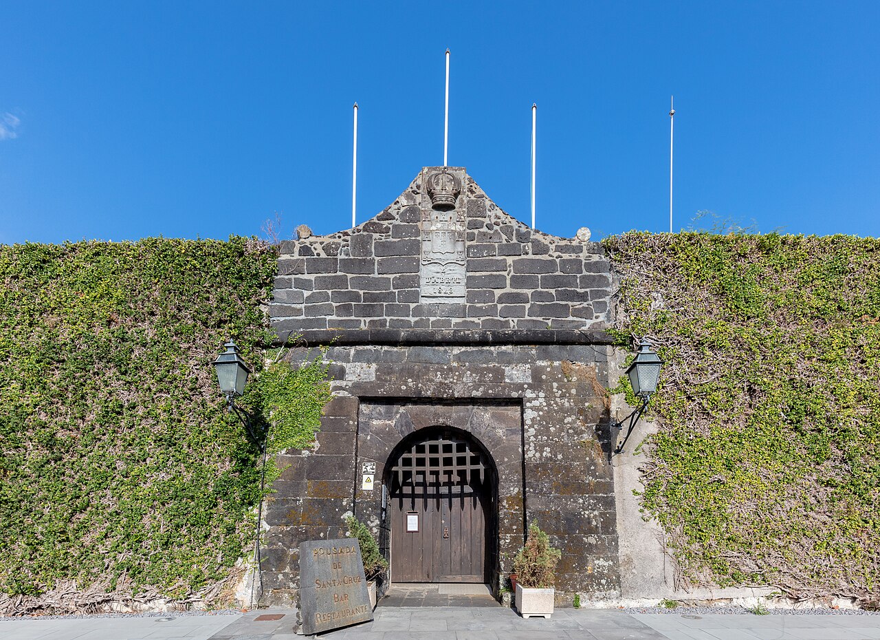 Fort of Santa Cruz — Portugal castle