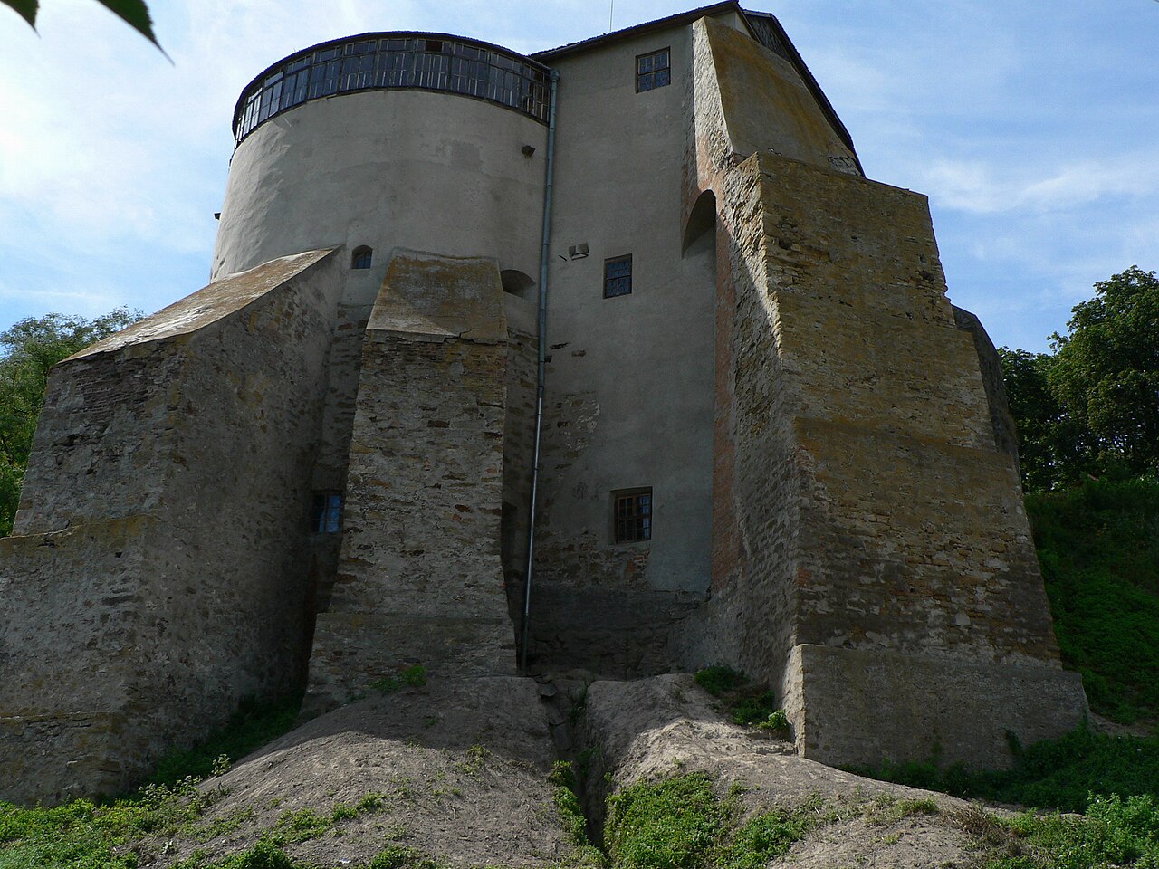 Ostroh Castle — Ukraine castle