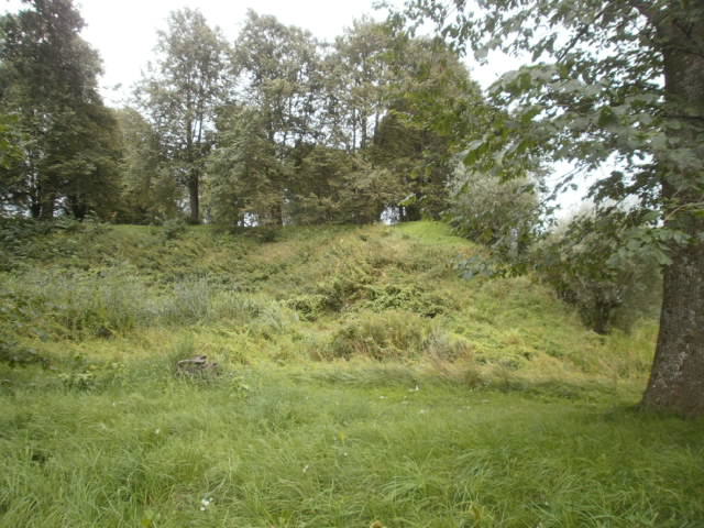 Salacgriva Castle Ruins — Latvia castle