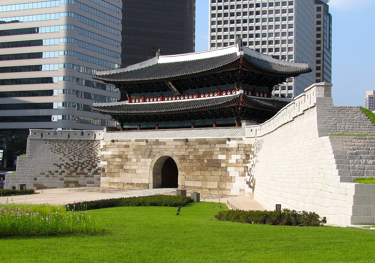 Namdaemun — Korea (Republic of) castle