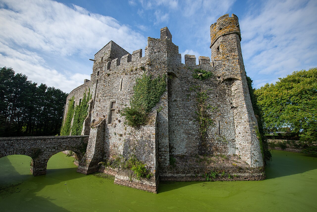 Château de Pirou — France castle