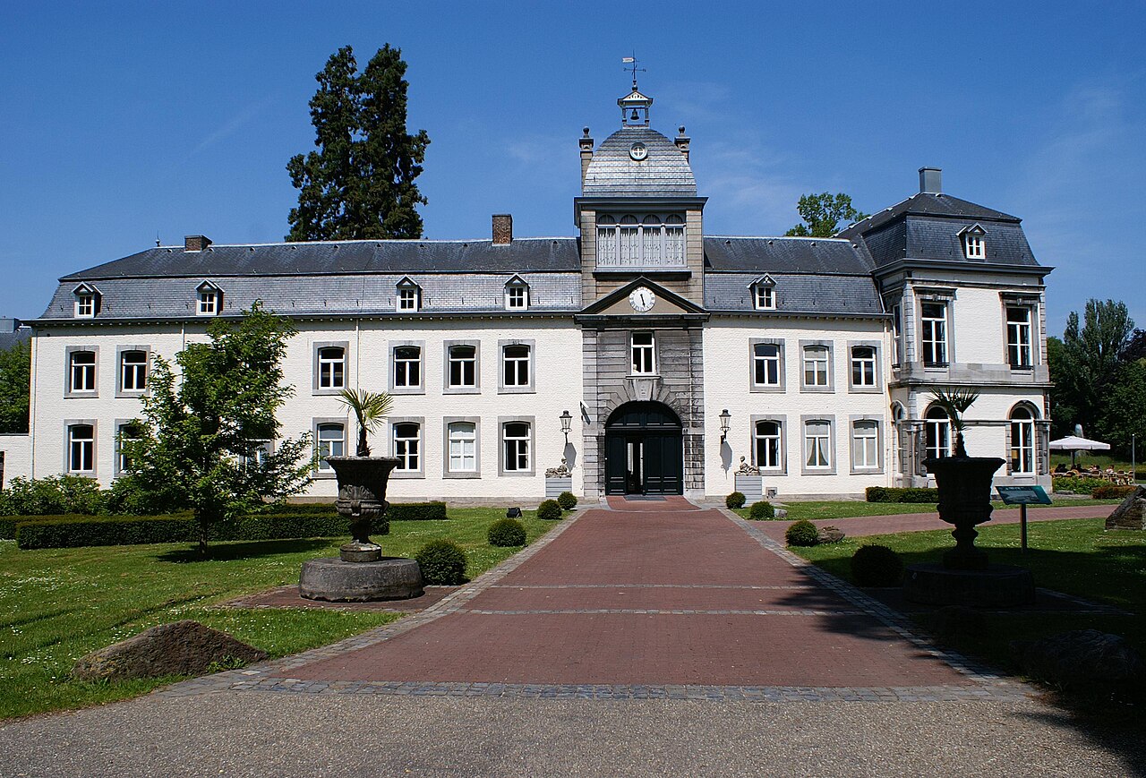 Vaeshartelt Castle — Netherlands castle