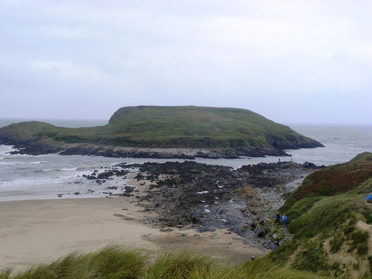 Burry Holms — United Kingdom of Great Britain and Northern Ireland castle