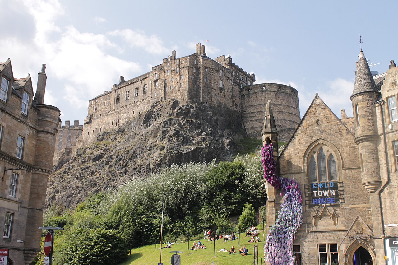 Edinburgh Castle — United Kingdom of Great Britain and Northern Ireland castle