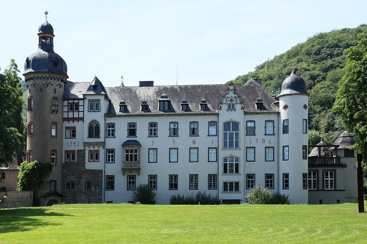 Namedy Castle — Germany castle